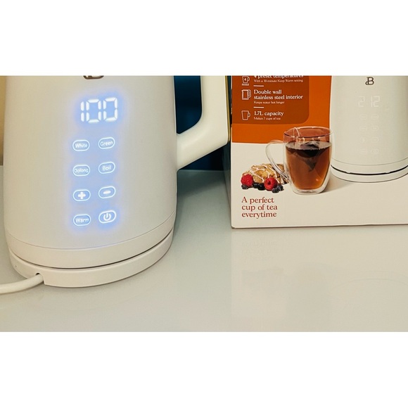 Beautiful Digital Programmable Temperature Kettle New - Picture 1 of 7